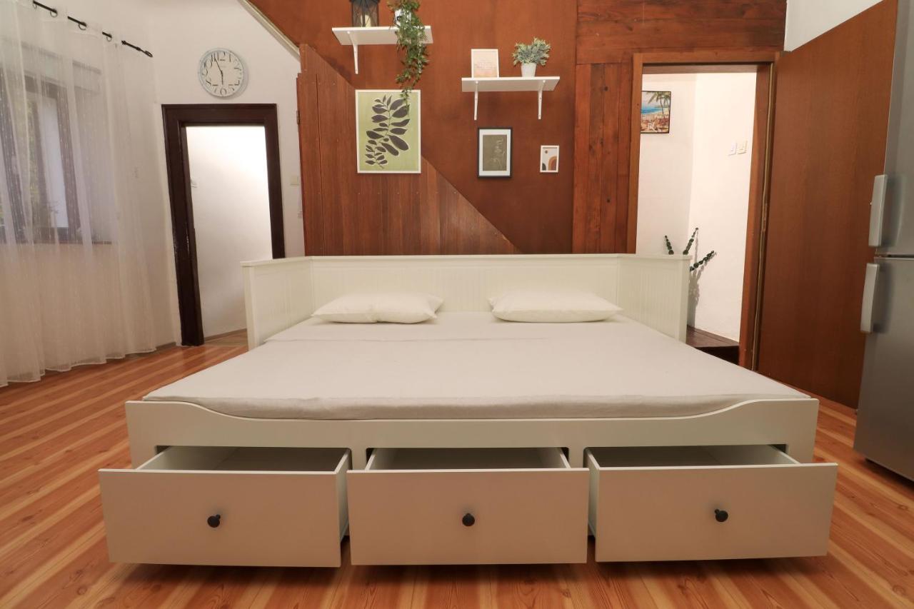 Sml Apartments 1 イゾラ エクステリア 写真