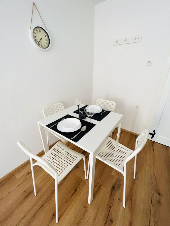 Sml Apartments 1 イゾラ エクステリア 写真